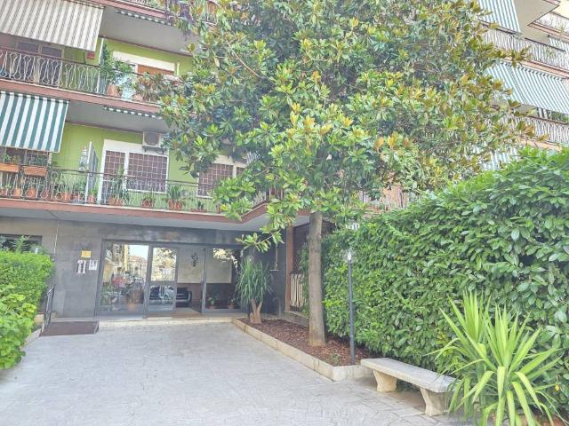 Appartamento in affitto a Roma RM