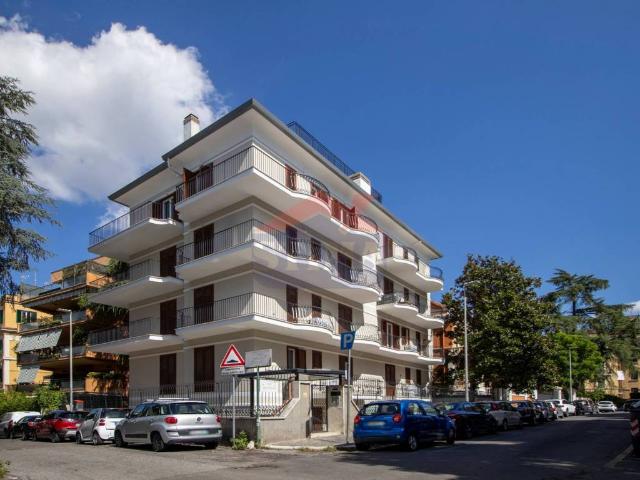 Appartamento in affitto a Roma RM