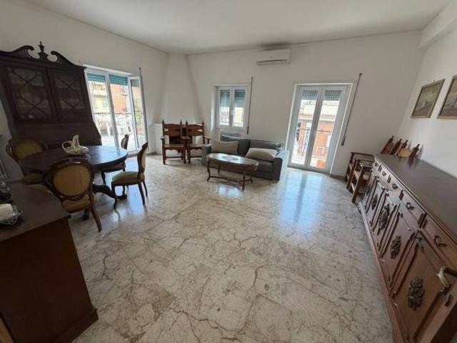 Appartamento in affitto a Roma RM