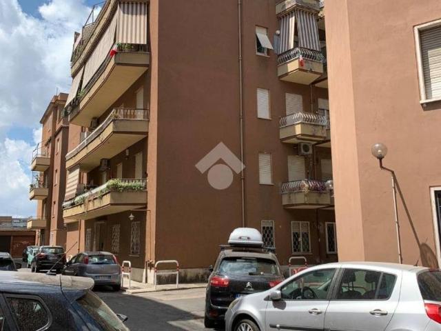 Appartamento in affitto a Roma RM