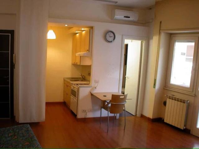 Appartamento in affitto a Roma RM