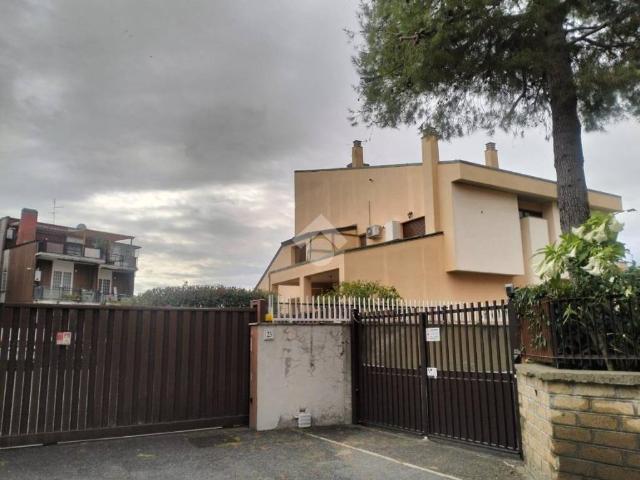 Appartamento in affitto a Roma RM