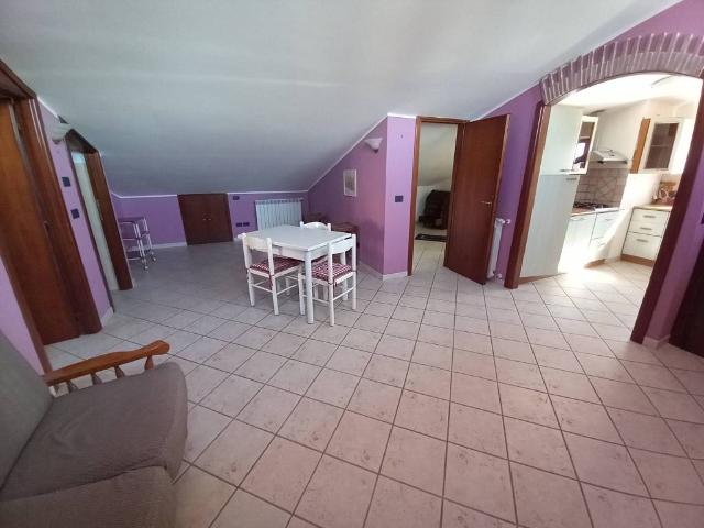 Appartamento in affitto a Roma RM