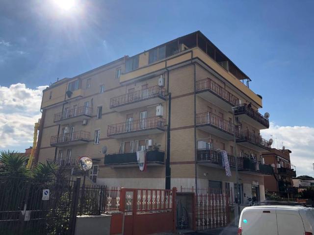 Appartamento in affitto a Roma RM