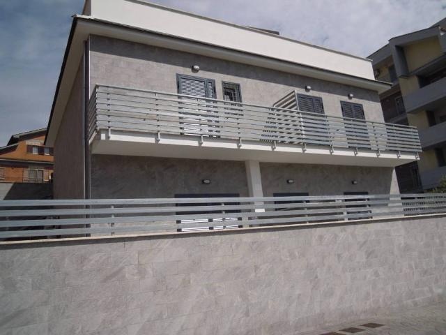 Appartamento in affitto a Roma RM