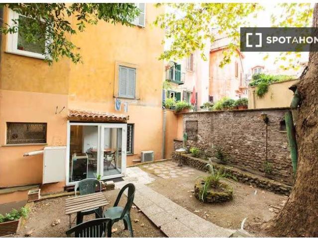 Appartamento in affitto a Roma RM
