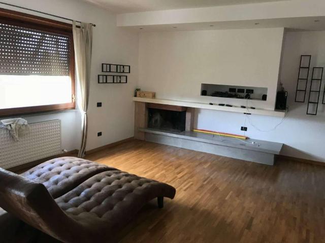 Appartamento in affitto a Roma RM