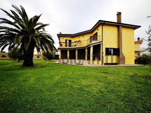 Appartamento in affitto a Roma RM