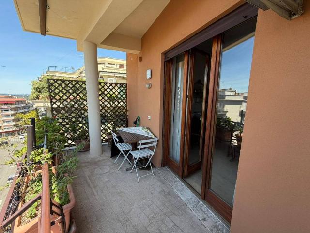 Appartamento in affitto a Roma RM
