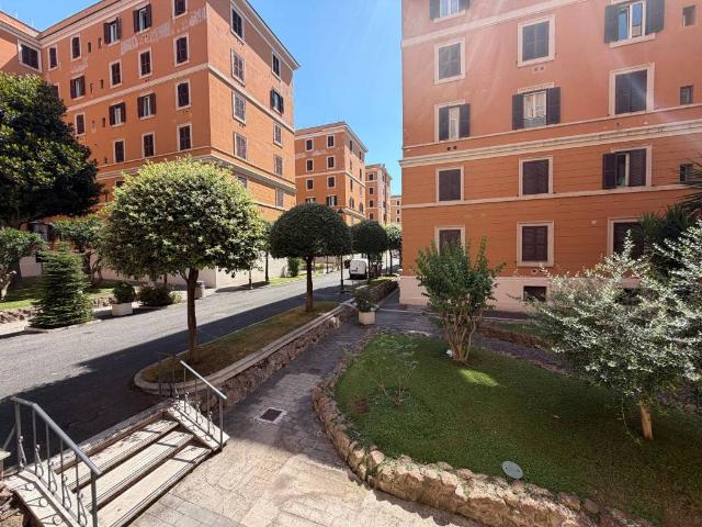 Appartamento in affitto a Roma RM