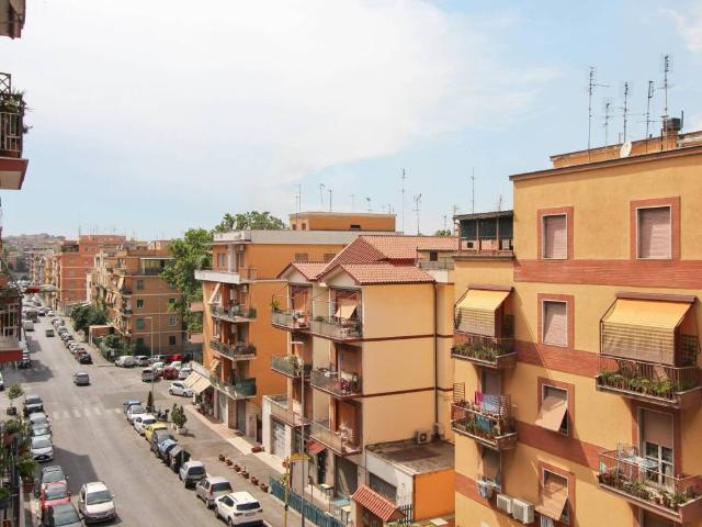 Appartamento in affitto a Roma RM