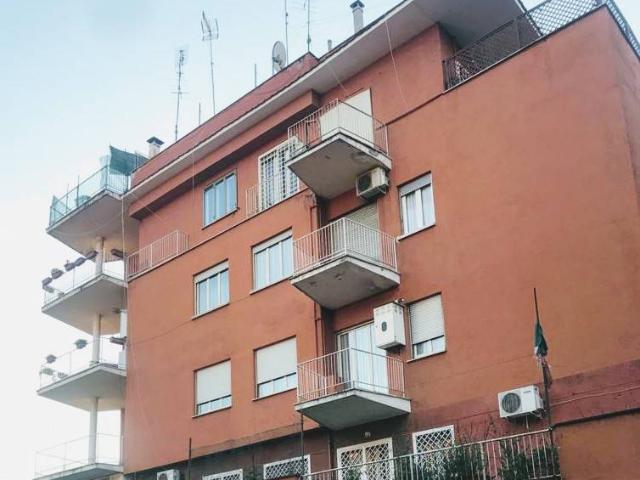 Appartamento in affitto a Roma RM
