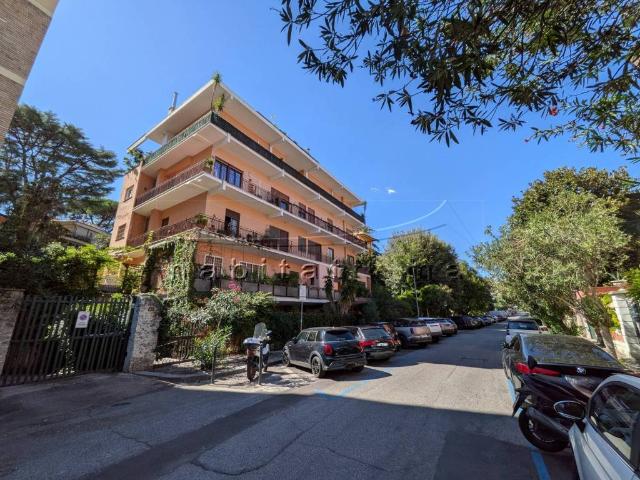 Appartamento in affitto a Roma RM