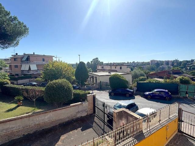 Appartamento in affitto a Roma RM