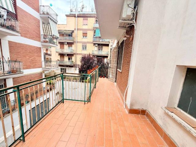 Appartamento in affitto a Roma RM