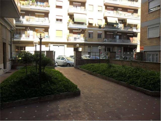Appartamento in affitto a Roma RM