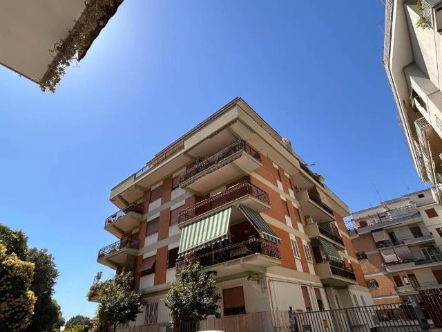 Appartamento in affitto a Roma RM