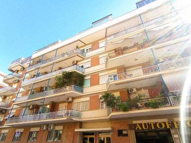 Appartamento in affitto a Roma RM
