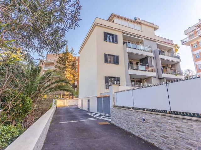 Appartamento in affitto a Roma RM