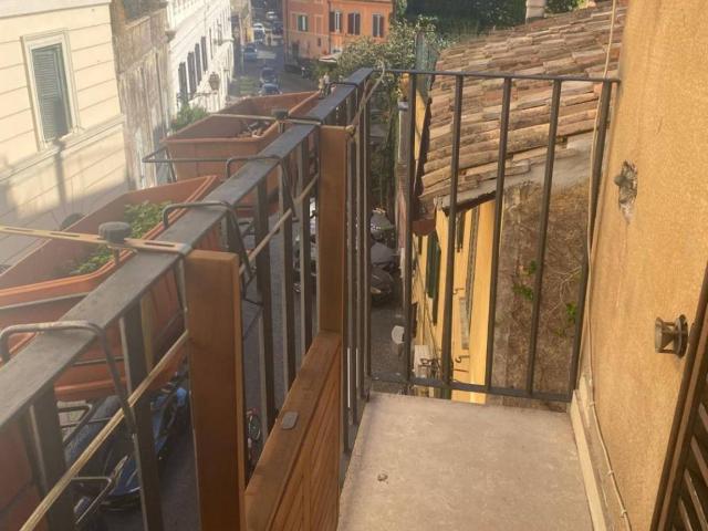 Appartamento in affitto a Roma RM