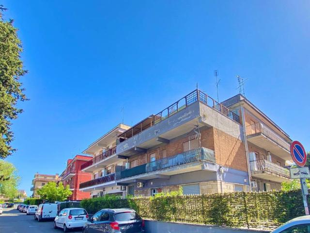 Appartamento in affitto a Roma RM