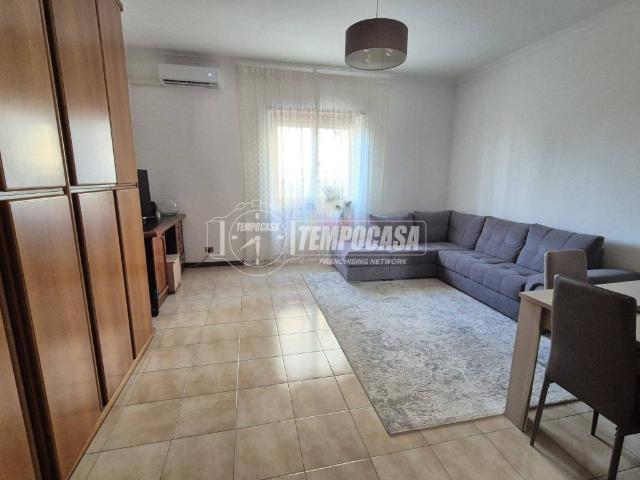 Appartamento in affitto a Roma RM