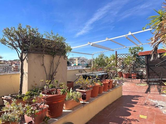 Appartamento in affitto a Roma RM