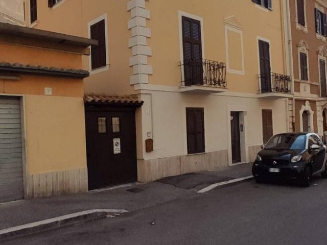 Appartamento in affitto a Roma RM