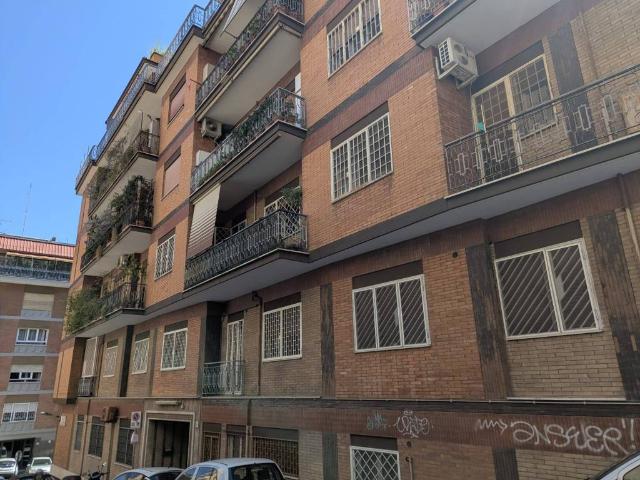 Appartamento in affitto a Roma RM