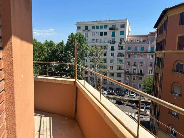 Appartamento in affitto a Roma RM