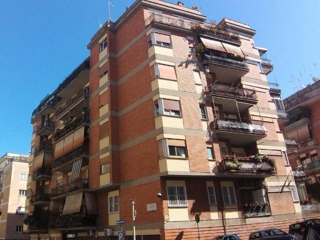 Appartamento in affitto a Roma RM