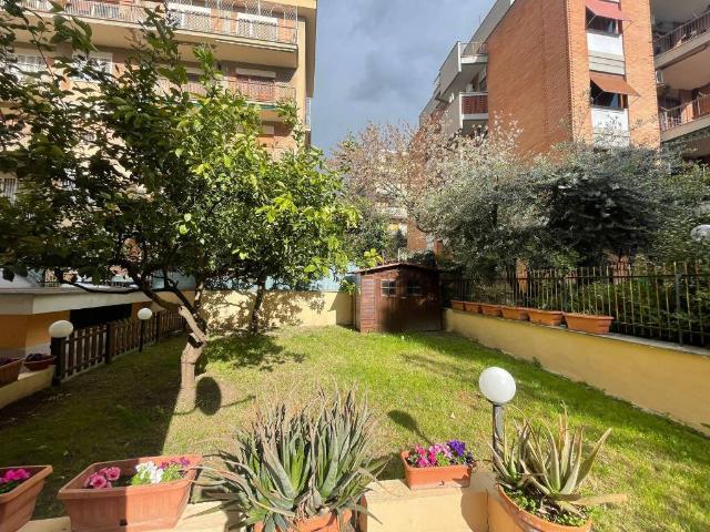 Appartamento in affitto a Roma RM