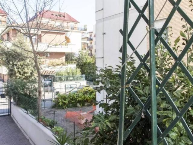 Appartamento in affitto a Roma RM