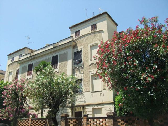 Appartamento in affitto a Roma RM