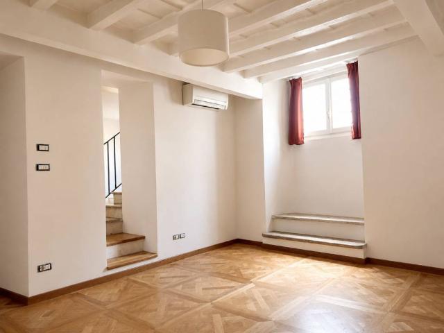 Appartamento in affitto a Roma RM
