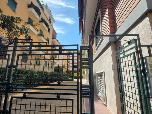 Appartamento in affitto a Roma RM