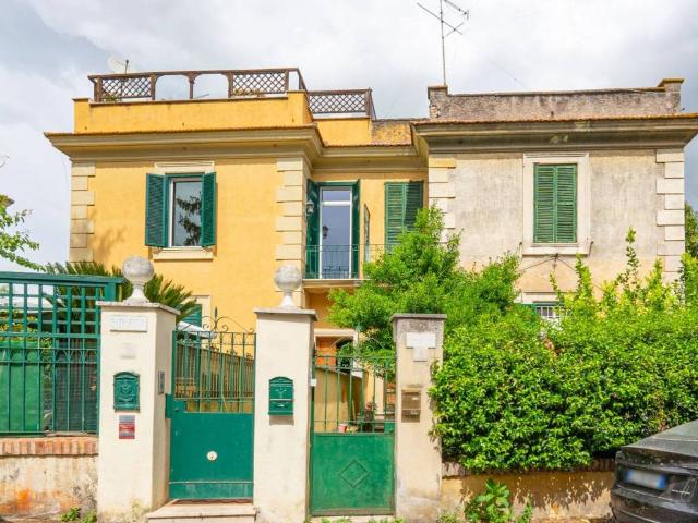 Appartamento in affitto a Roma RM
