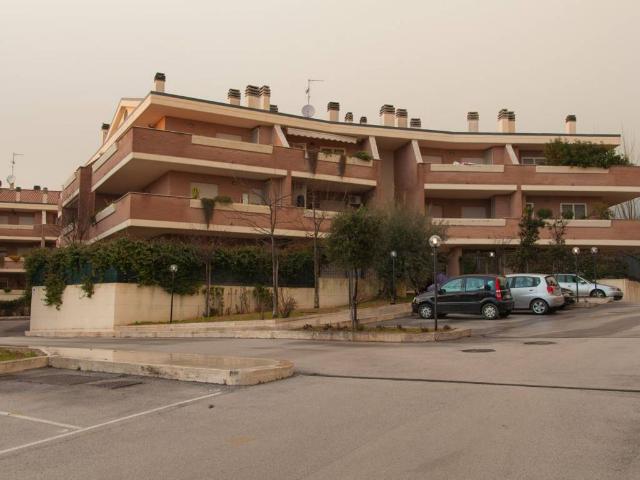 Appartamento in affitto a Roma RM