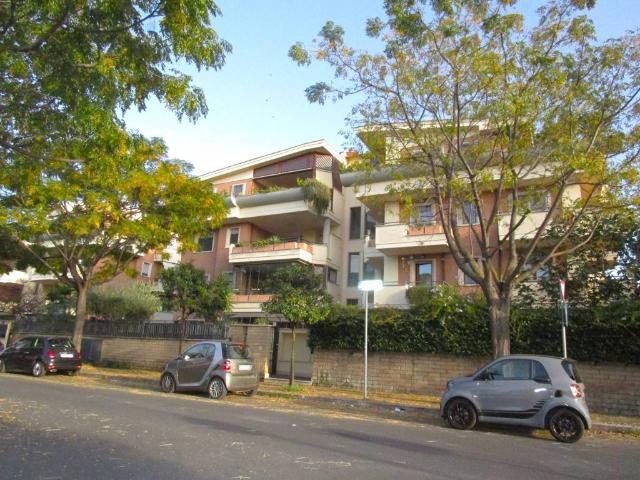 Appartamento in affitto a Roma RM