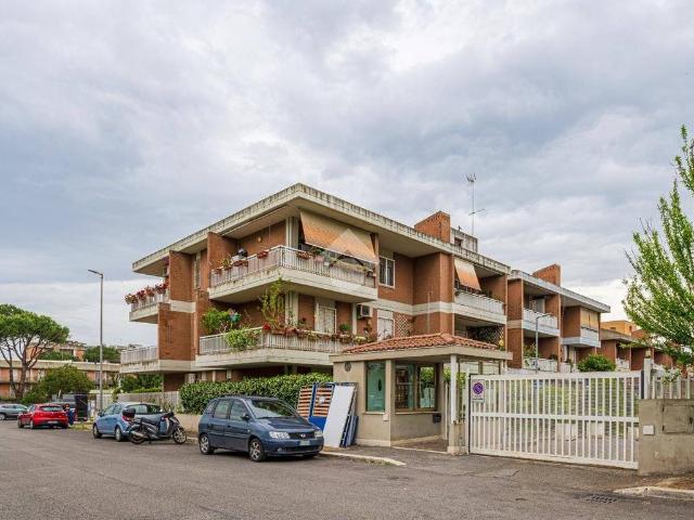 Appartamento in affitto a Roma RM