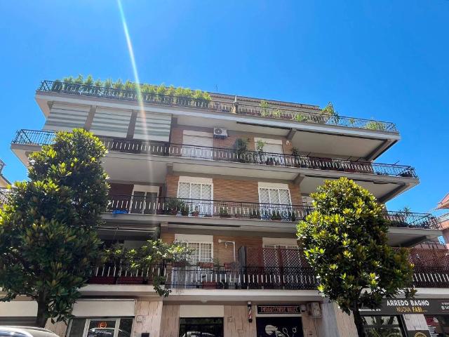 Appartamento in affitto a Roma RM