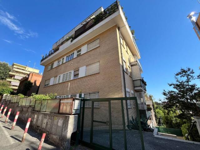 Appartamento in affitto a Roma RM