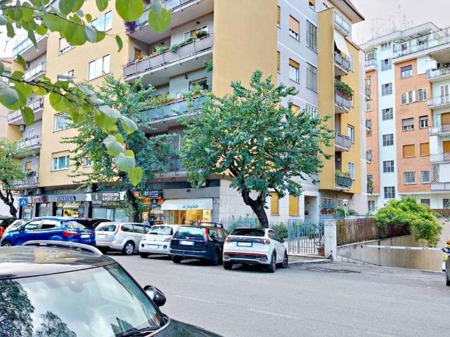 Appartamento in affitto a Roma RM