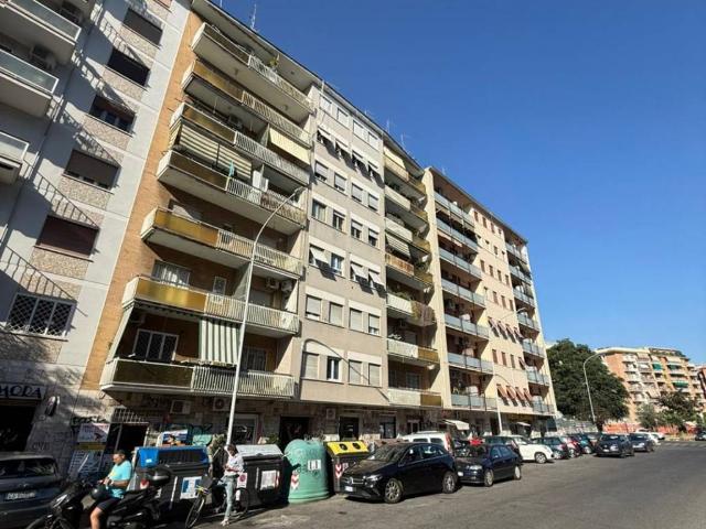 Appartamento in affitto a Roma RM