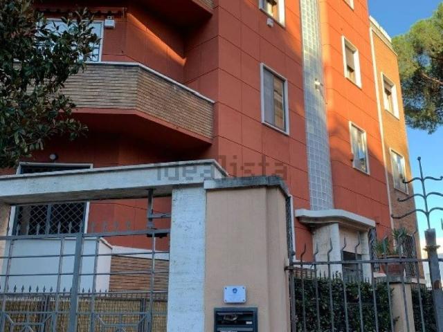 Appartamento in affitto a Roma RM