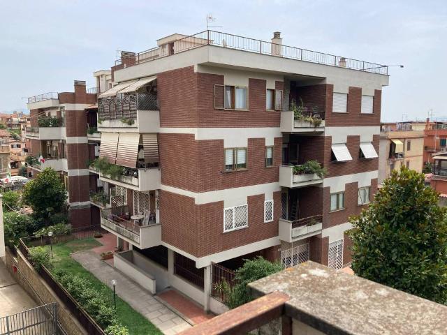 Appartamento in affitto a Roma RM