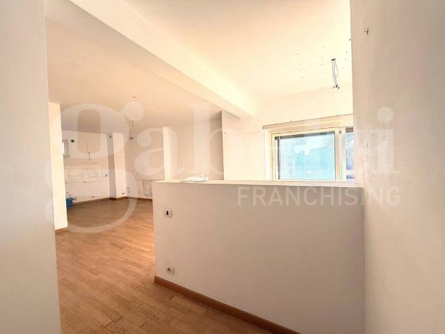 Appartamento in affitto a Roma RM