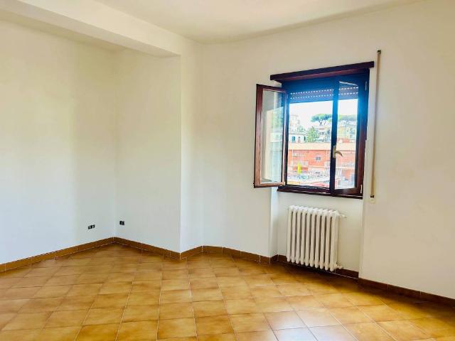Appartamento in affitto a Roma RM