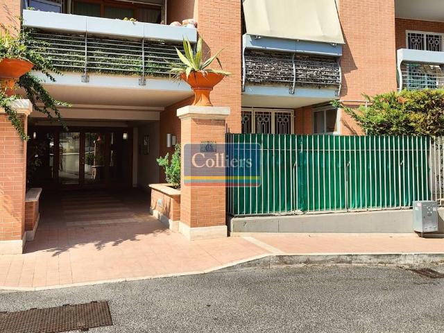 Appartamento in affitto a Roma RM