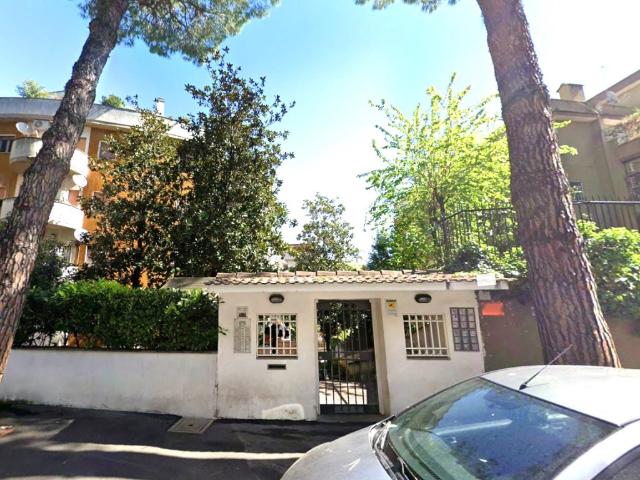 Appartamento in affitto a Roma roma Courmayeur, arredato, posto auto, riscaldamento autonomo TrovaCasa